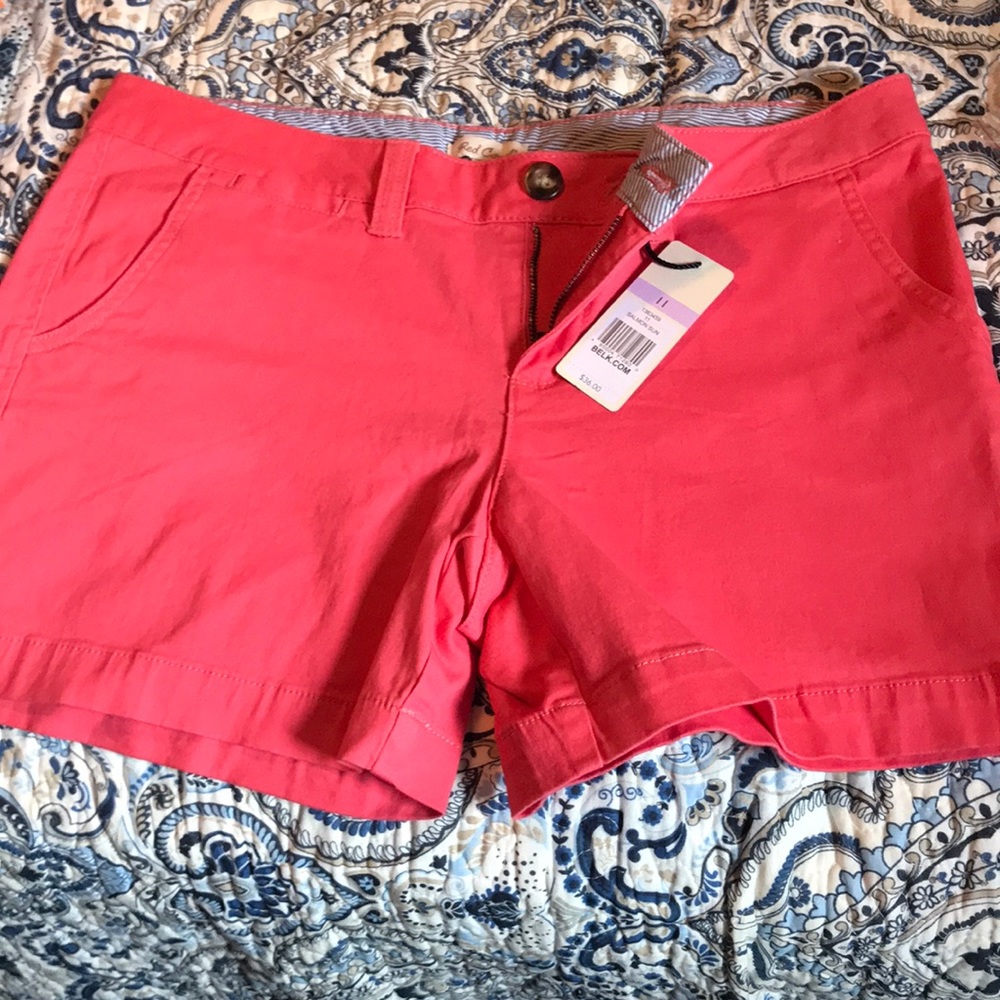 Size 11 Salama Sun is the color. New with tags.